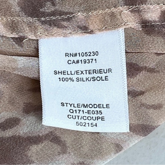 Equipment 100% Silk Sheer Leopard Print Long-Sleeve Button Down Front Blouse - Picture 7 of 12